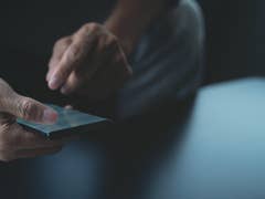 Smartphone in Händen