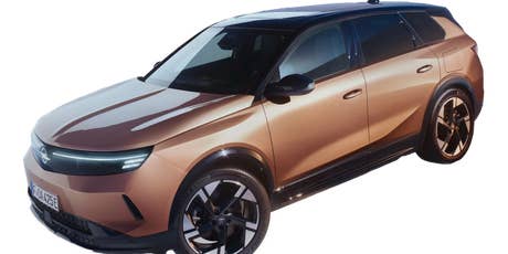 opel-grandland-electric-seitlich-vorn2-bronze