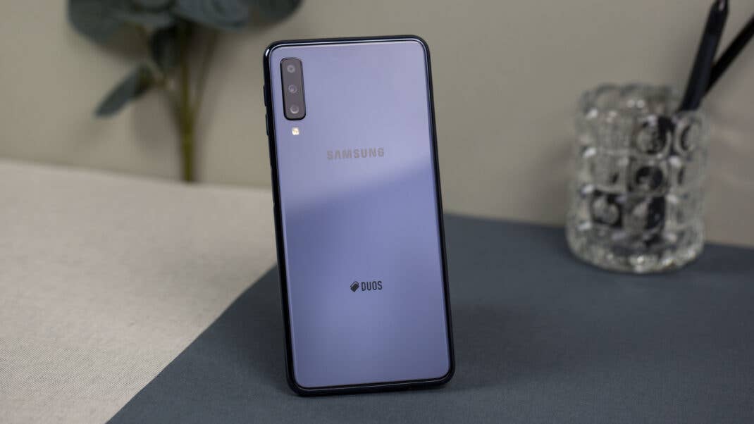 samsung galaxy a7 04
