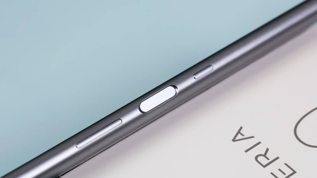 sony xperia 10 plus 04