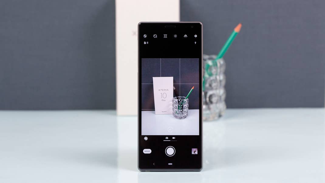 sony xperia 10 plus 07