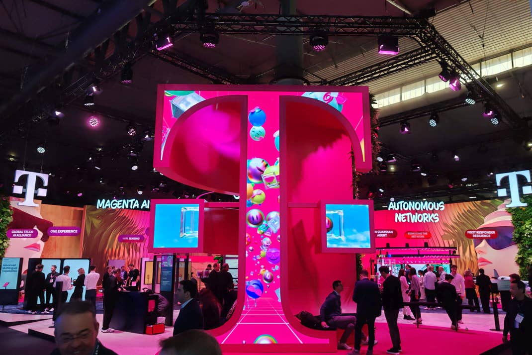 Das Telekom-Logo auf dem MWC