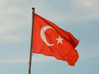 Vorsicht im Urlaub: Türkei sperrt Reise eSIMs zahlreicher Anbieter