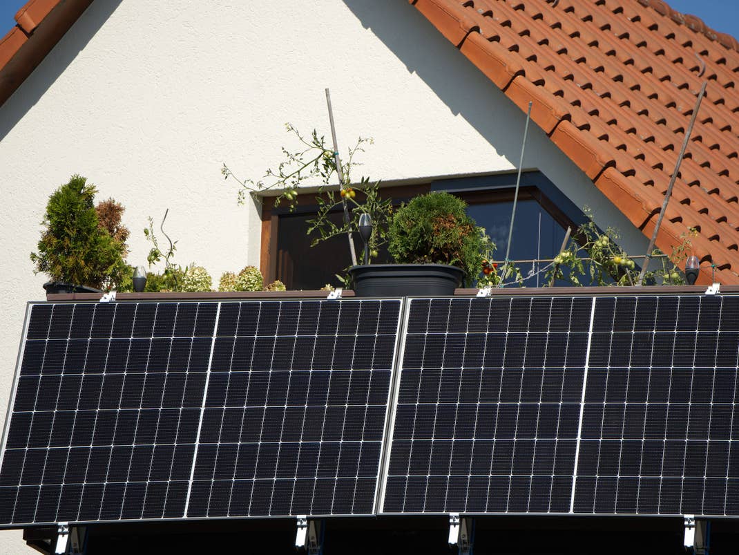 VDE macht’s offiziell: Das müssen alle Balkonkraftwerk-Nutzer jetzt wissen