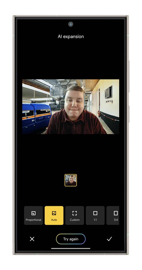 Screenshot zeigt, wie man unter HyperOS das KI-Expansion-Feature nutzt.